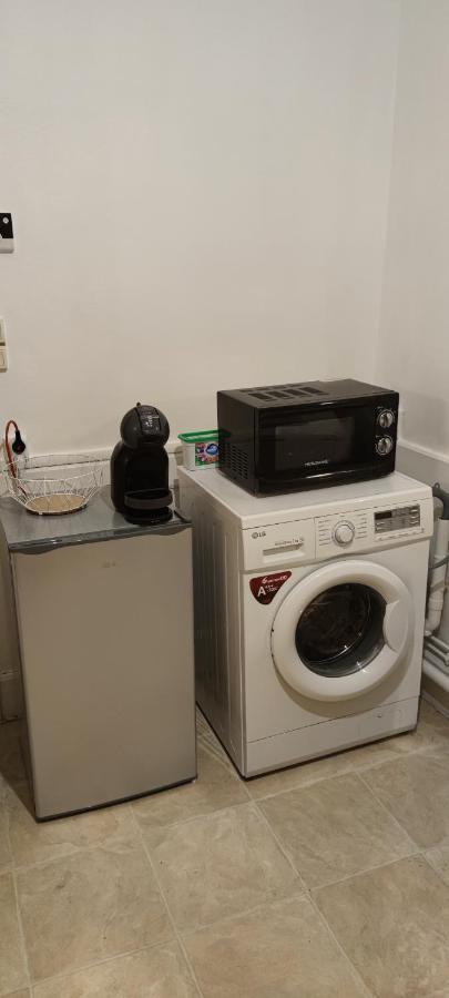 Appartement Duplex F2 Tout Confort Proche Centre Ville Avec Parking Gratuit Montluçon Kültér fotó
